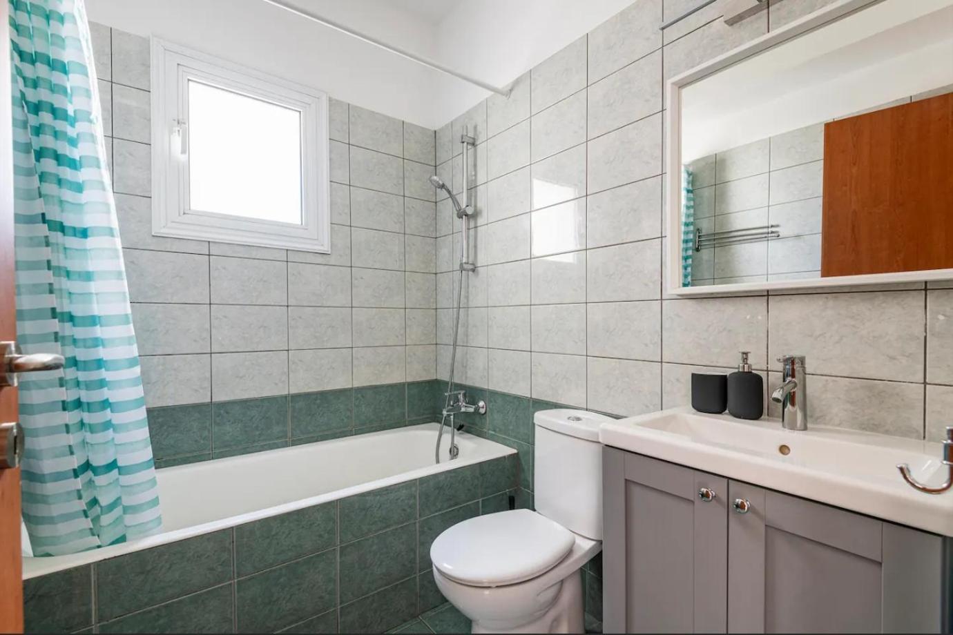 Top Floor Apartment City Center Larnaca Esterno foto