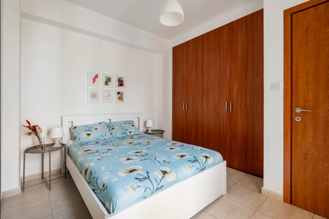 Top Floor Apartment City Center Larnaca Esterno foto